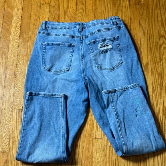 Size 18 (CAN) SKINNY JEANS - Picture 3 of 3